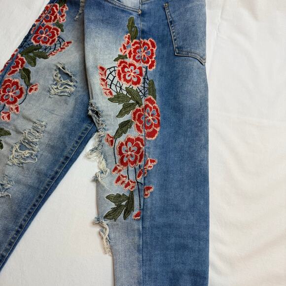 Yonder’s Embroidered Jeans Distressed Size 29 Skinny Floral Whimsygoth **READ**‎ - Picture 5 of 16